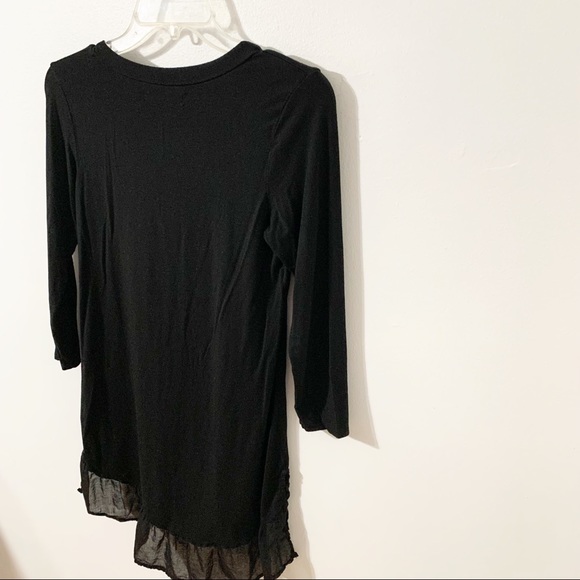 cailey 22 Hi-Lo Ruffled Hem Three Quarter Sleeve Rounded Neck Tunic Length Top - Picture 9 of 11